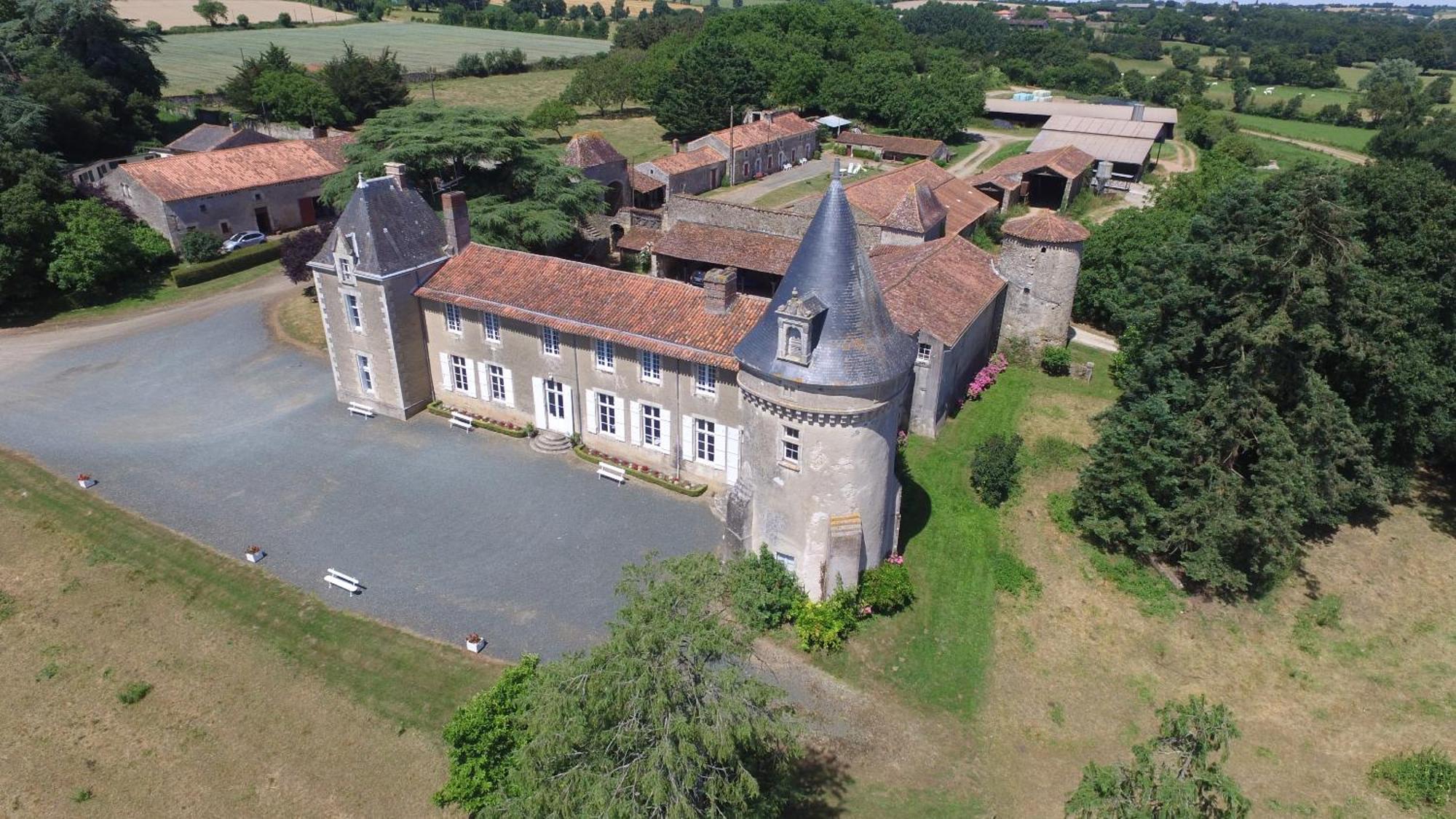 Вилла Manoir De Ponsay Шантони Экстерьер фото